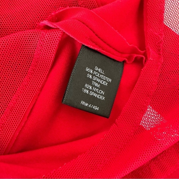 Norma Kamali Spliced Dress Fishtail Gown - Picture 8 of 16